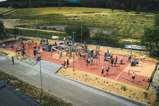 Plzeň navštívila česká i světová parkourová špička