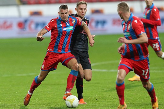 Plzeň znovu ztratila. Herně vyrovnaný šlágr rozhodl povedený volej