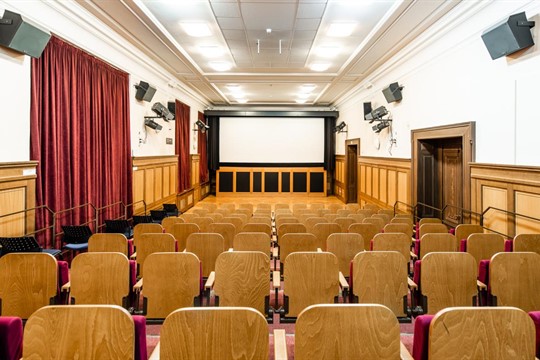 Filmový klub Plzeň zve v úterý na dvě zajímavé filmové projekce