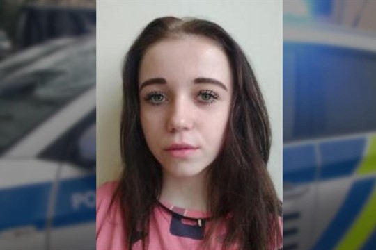 Šestnáctiletá Denisa se nevrátila do výchovného ústavu. Hrozí, že si ublíží?!