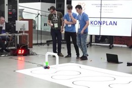 VIDEO: Plzeňští středoškoláci ovládli mezinárodní soutěž robotických vozítek