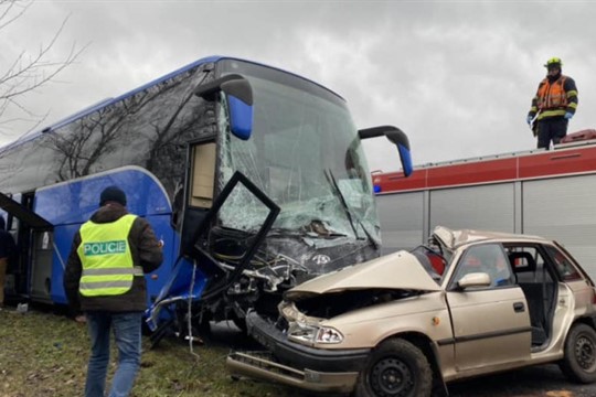 Pro mladé řidiče je na Plzeňsku nejvíce nebezpečná zatáčka u Nepomuku