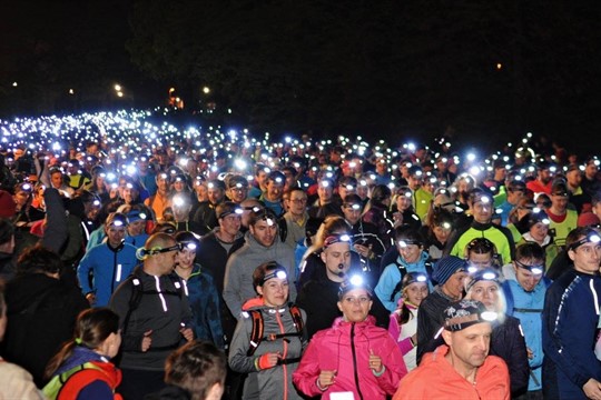Štafeta Nočních běhů pro Světlušku míří do Plzně. Pozor, na účastníky čeká změna!