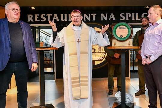 Do Vatikánu k papeži Františkovi míří velikonoční várka plzeňského ležáku