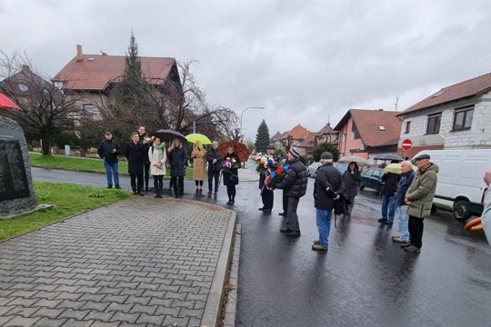 Plzeňané si v pátek dopoledne připomněli oběti ničivého náletu na Slovany na samém sklonku války