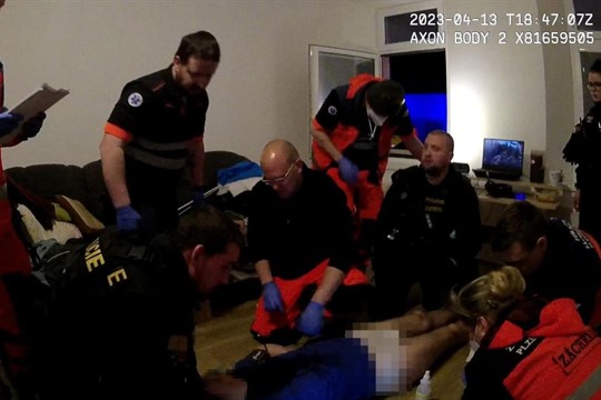 Hraní videoher se změnilo v boj o život!