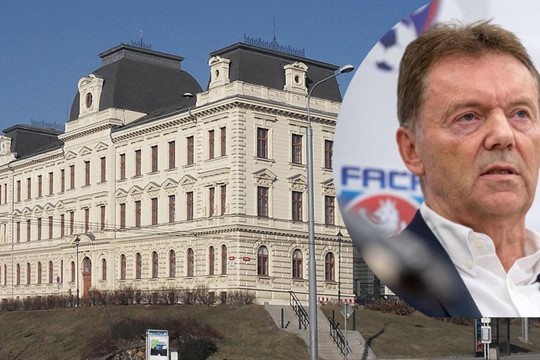 Bývalý místopředseda FAČR Berbr u soudu v Plzni odmítl celou obžalobu