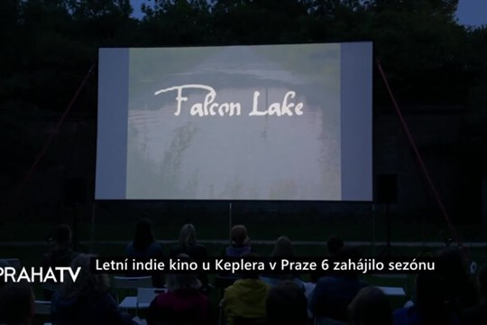 Letní indie kino u Keplera v Praze 6 zahájilo sezónu