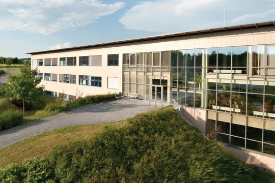 Domažlická nemocnice dočasně uzavírá dětské oddělení, gynekologii a porodnici