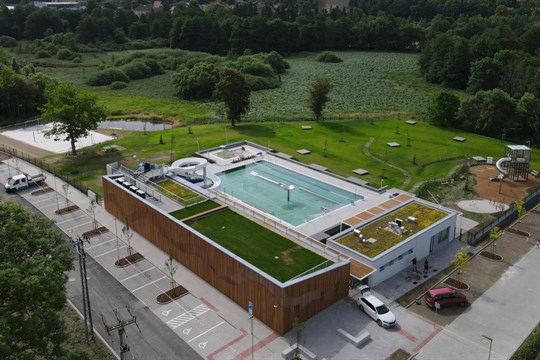 Horšovský Týn otevřel nový areál koupaliště za více než 100 milionů korun