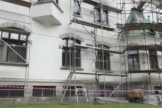 V Desné začala rekonstrukce Riedelovy vily