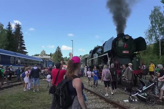 V létě po kraji jezdí speciální veřejná doprava