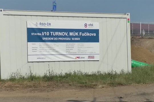 Turnov využívá léto k dopravním stavbám
