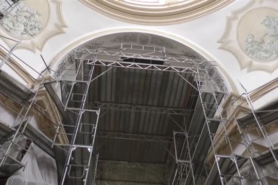 Rekonstrukce baziliky v Jablonném finišuje