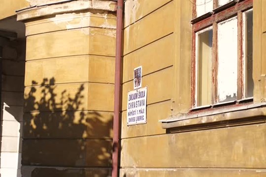 Rekonstrukce školy v Chrastavě je na spadnutí