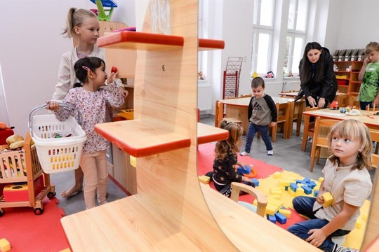 Školky a školy v Plzeňském kraji evidovaly v minulém školním roce nejvíce dětí za posledních 10 let!