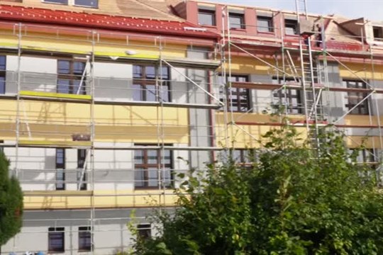 Modernizace hrádecké ZŠ jde podle plánu