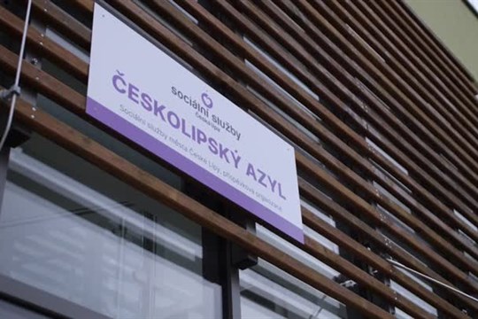 Rodin s dětmi bez domova v kraji přibývá