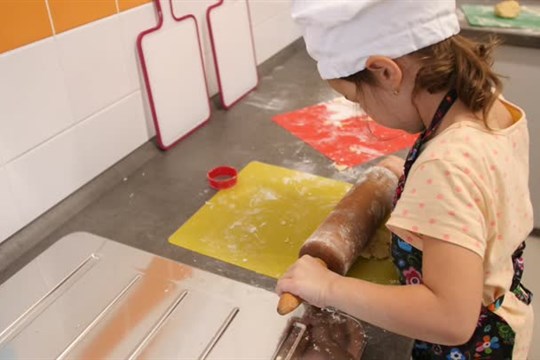 Dubské děti se učí ve školce vařit