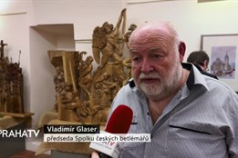 V pražském Klementinu je unikátní výstava betlémů