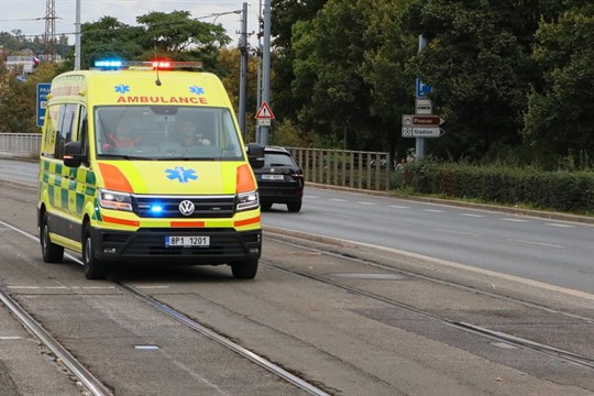 Aktualizováno: Nákladní auto srazilo v Plzni chodce!