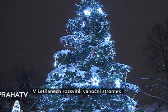 V Letňanech rozsvítili vánoční stromek