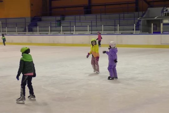 V Jablonci dávají do pořádku zimní stadion
