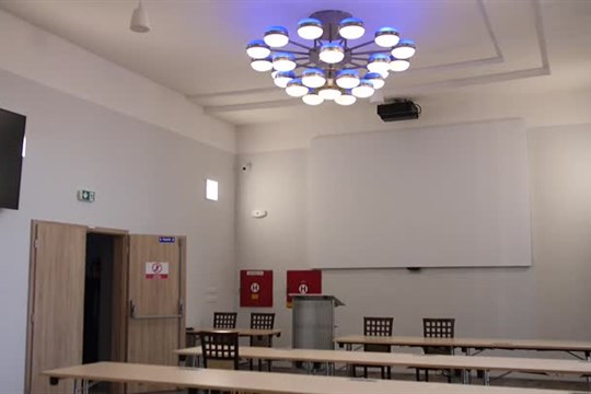 Sál nad frýdlantským kinem změnil podobu