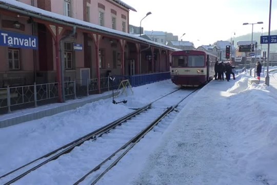 Na Zubačce se poprvé v zimě projel historický vlak