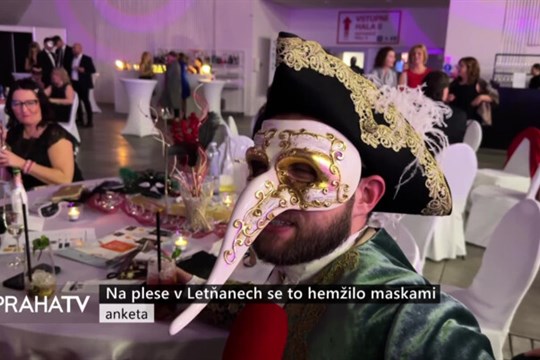 Na plese v Letňanech se to hemžilo maskami