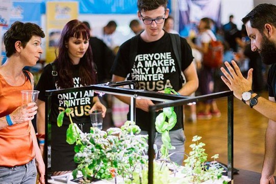 Festival Maker Faire nabídne atraktivní program spojující technologie a kreativitu