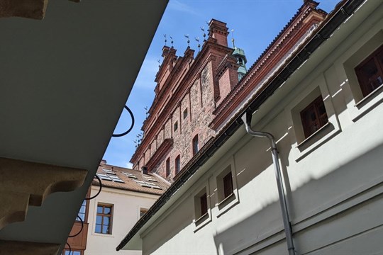 Komentované prohlídky Plzeňských dvorků se budou konat 18. května, prodej vstupenek již začal
