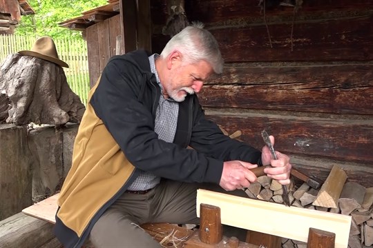 Petr Pavel navštívil Valašské muzeum v přírodě