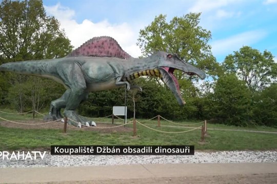 Koupaliště Džbán obsadili dinosauři