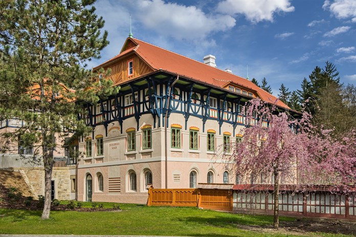 Zrekonstruované Sluneční lázně se otevřou na konci května