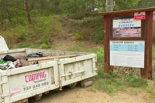 Na Českolipsku čistili řeku Ploučnici od odpadků
