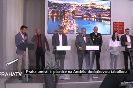 Praha umístí k plastice na Andělu dodatkovou tabulkou