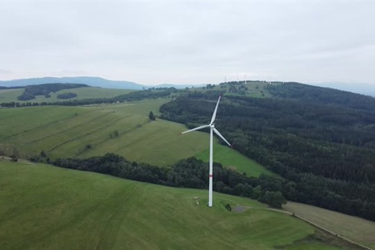 U Brniště chtějí postavit šest větrných elektráren
