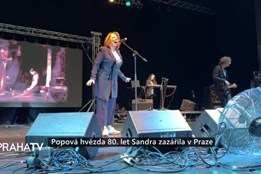 Popová hvězda 80. let Sandra zazářila v Praze