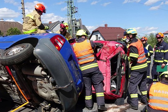 Hasiči z Přerova zvítězili v soutěži ve vyprošťování u dopravních nehod