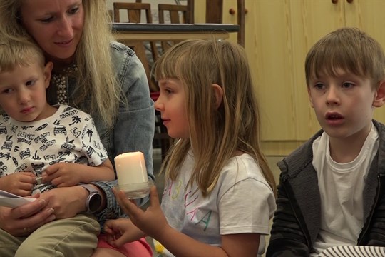 Děti se mohou vzdělávat v křesťanské víře díky Katechezi Dobrého Pastýře