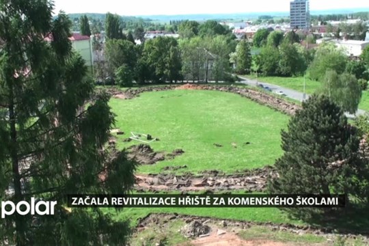Začala revitalizace hřiště za Komenského školami, uprostřed bude umělý fotbalový trávník