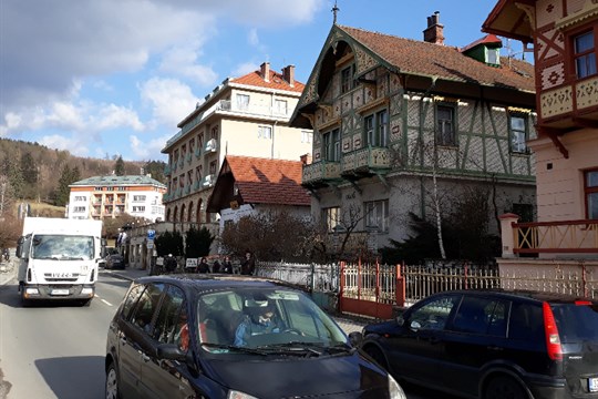 Obchvat u Luhačovic má pomoci snížit dopravu v centru města a ochránit léčivé prameny
