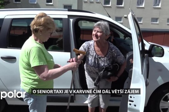 Karvinští senioři nemusí vyřizovat na úřadě průkazky Senior taxi každý rok