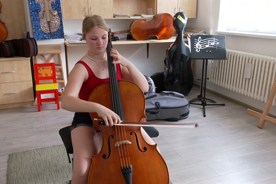 Veronika Hanáčková je absolutní vítězkou violoncellové soutěže