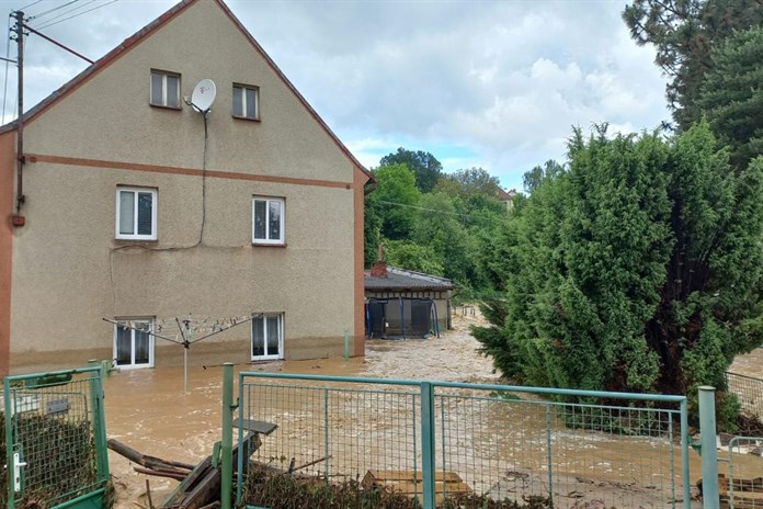 Perný víkend hasičů v Plzeňském kraji, kvůli dešti měli více než 250 výjezdů