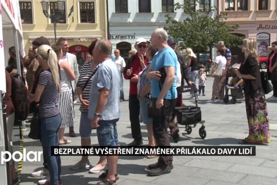Bezplatné vyšetření znamének přilákalo i ve Frýdku-Místku stovky lidí