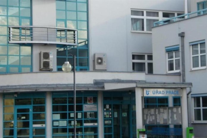 Květnová nezaměstnanost v Plzeňském kraji klesla z dubnových 3,0 na 2,8 procenta