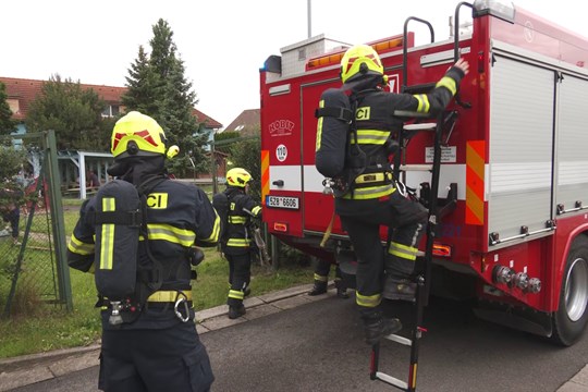 Hasiči přijali oznámení o požáru v mateřské škole