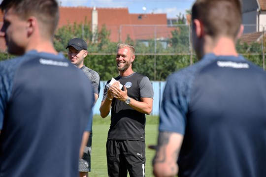 Fotbalisté Slovácka zahájili přípravu. Chyběl Holzer, Mihálik i Kalabiška